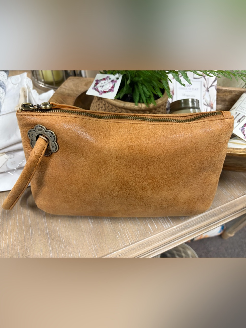 HOBO Daisy Large Wristlet